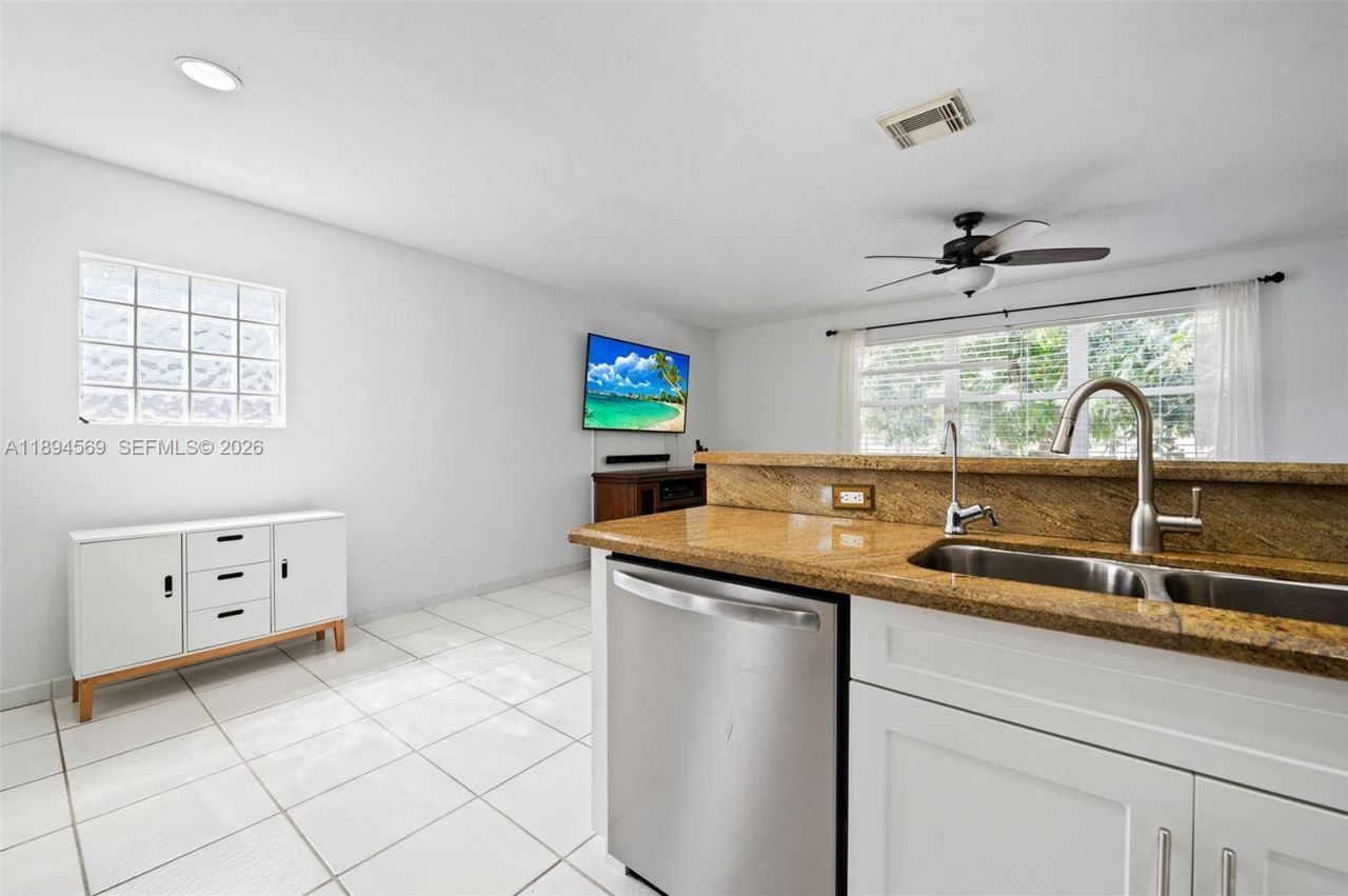 4760 SW 153rd Ter, Miramar, FL 33027 Photo