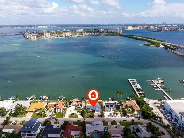 155 1ST STREET W, TIERRA VERDE, FL 33715