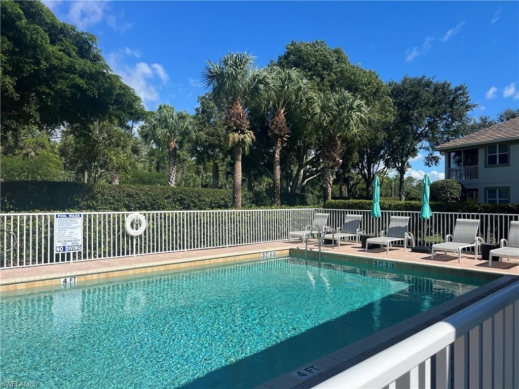 6809 Ascot Dr, Unit 201, Naples, FL 34113 Photo