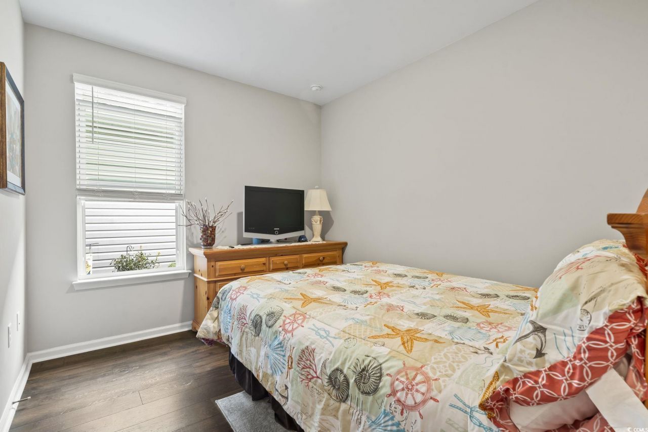 4040 Taranto Loop Photo 23