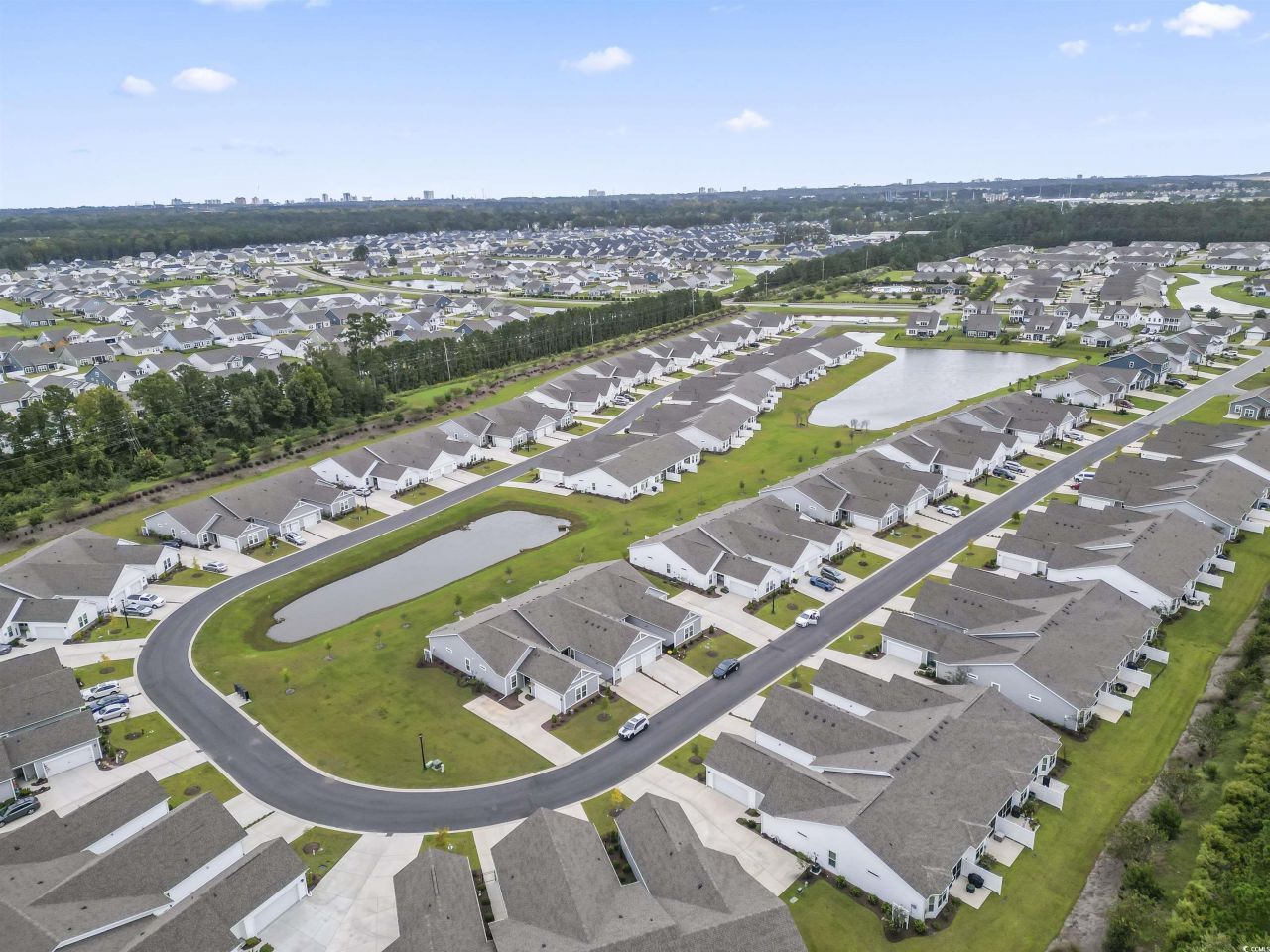 4040 Taranto Loop Photo 36