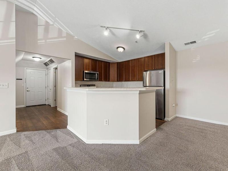 789 Hidden Springs Drive, Lewis Center, OH 43035 Photo 14
