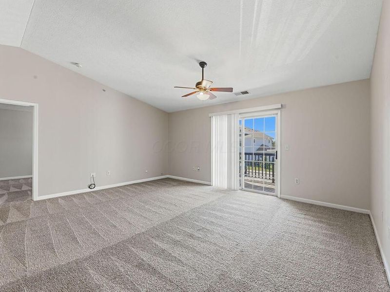 789 Hidden Springs Drive, Lewis Center, OH 43035 Photo 18