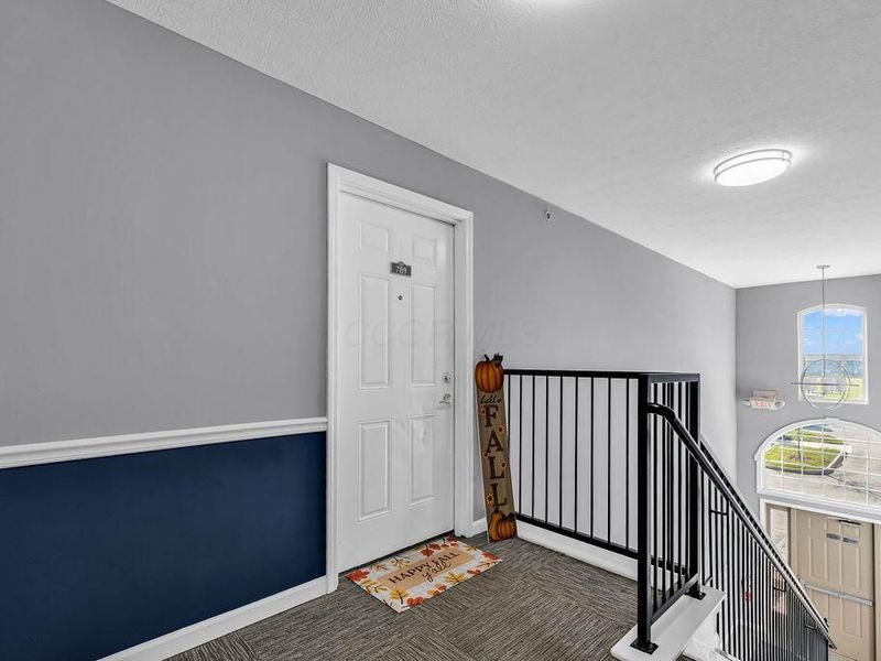 789 Hidden Springs Drive, Lewis Center, OH 43035 Photo 4