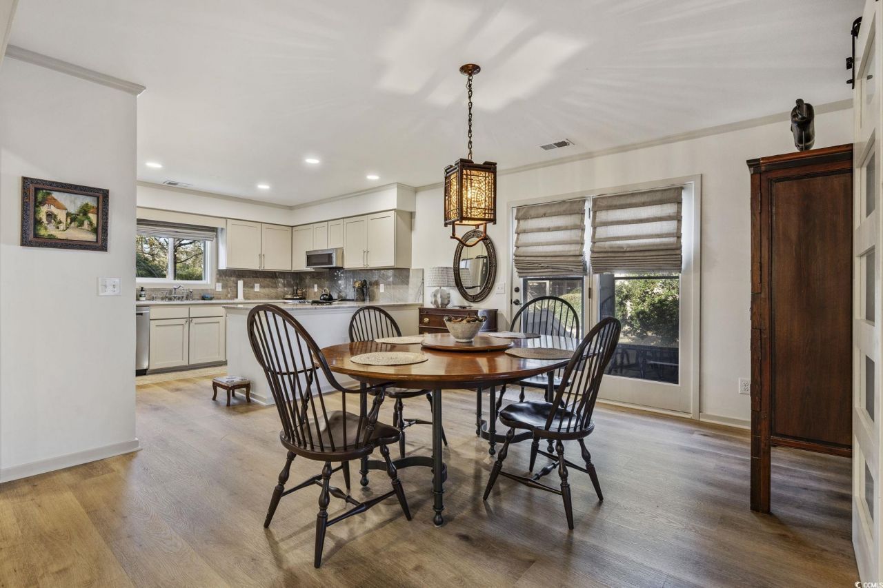 908 Prince William Ct. Photo 10