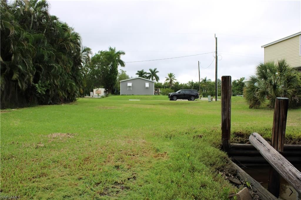 6 Spoonbill Ave, Everglades City, FL 34139 Photo