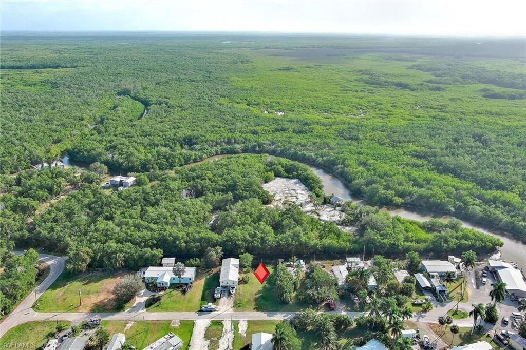 6 Spoonbill Ave, Everglades City, FL 34139 Photo