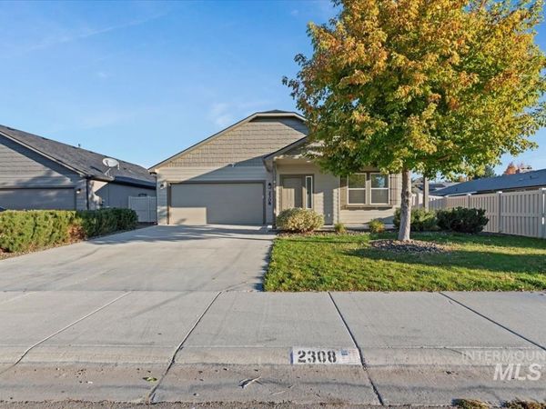 2308 E Elm Grove Dr, Nampa, ID 83686