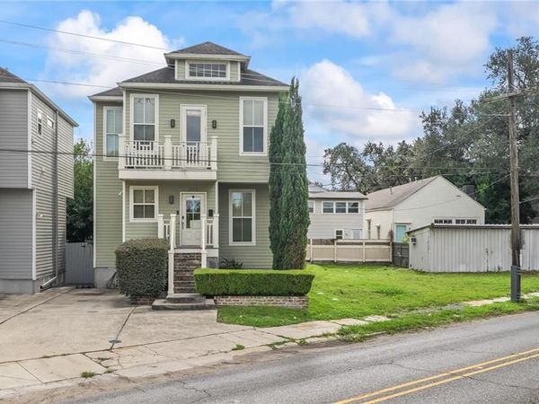 125 BROADWAY Street, New Orleans, LA 70118