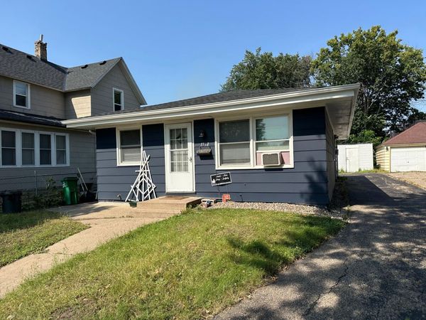 1718 3rd Avenue N, Minneapolis, MN 55405