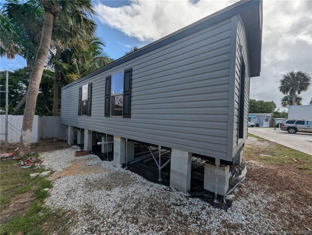 2423 NE Palm Avenue, Unit BRAND NEW, Jensen Beach, FL 34957 Photo