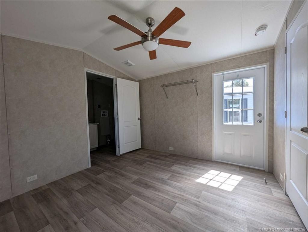 2423 NE Palm Avenue, Unit BRAND NEW, Jensen Beach, FL 34957 Photo