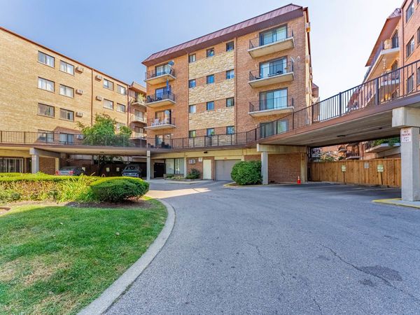 2325 N NEVA Avenue, Unit 404B, Chicago, IL 60707