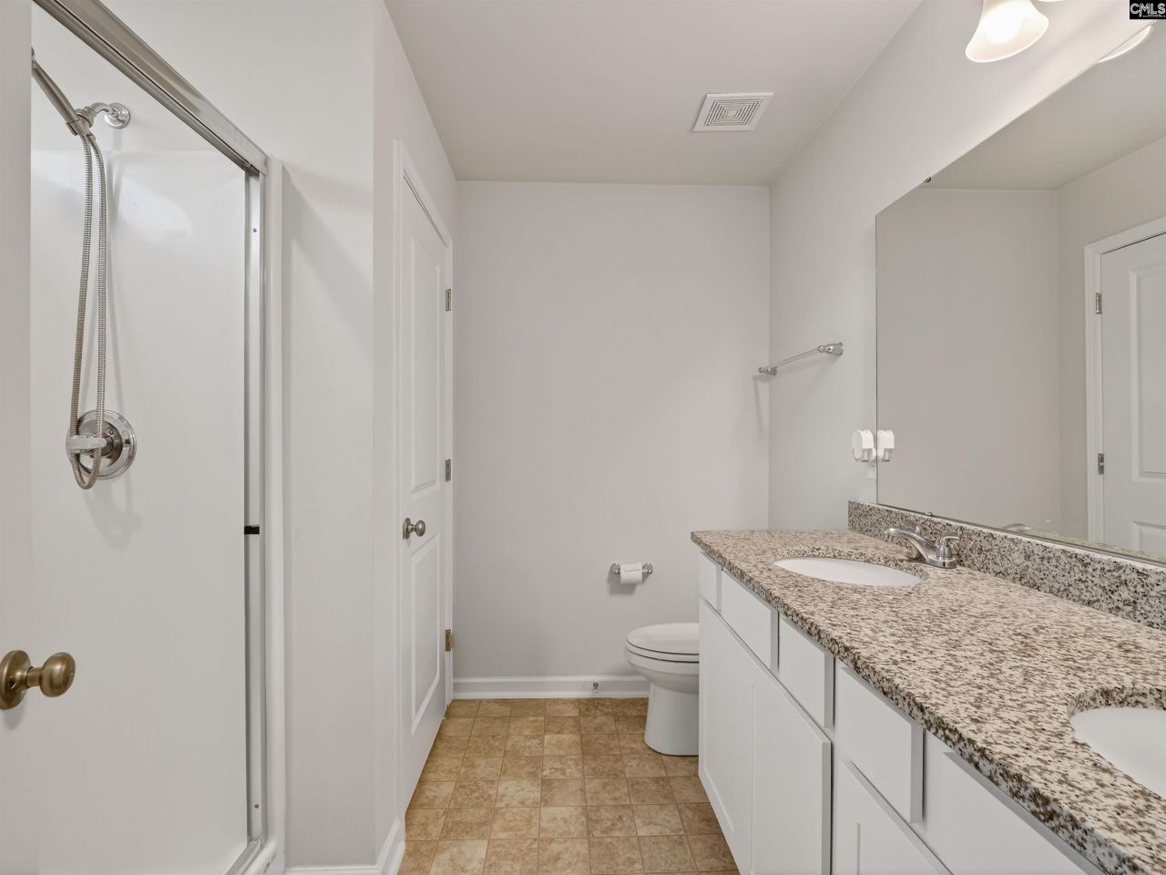 765 Tanager Lane Photo 13