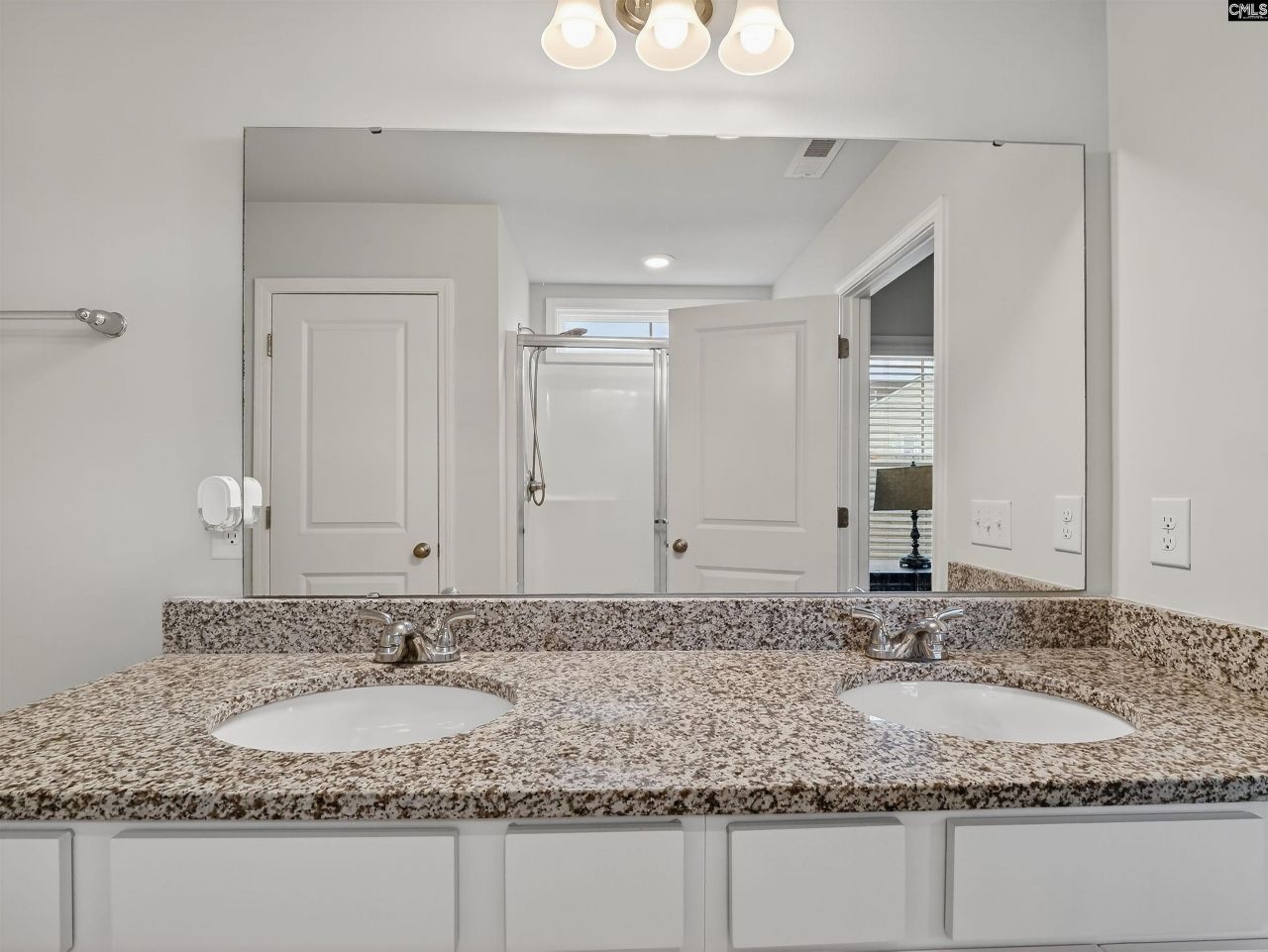 765 Tanager Lane Photo 14