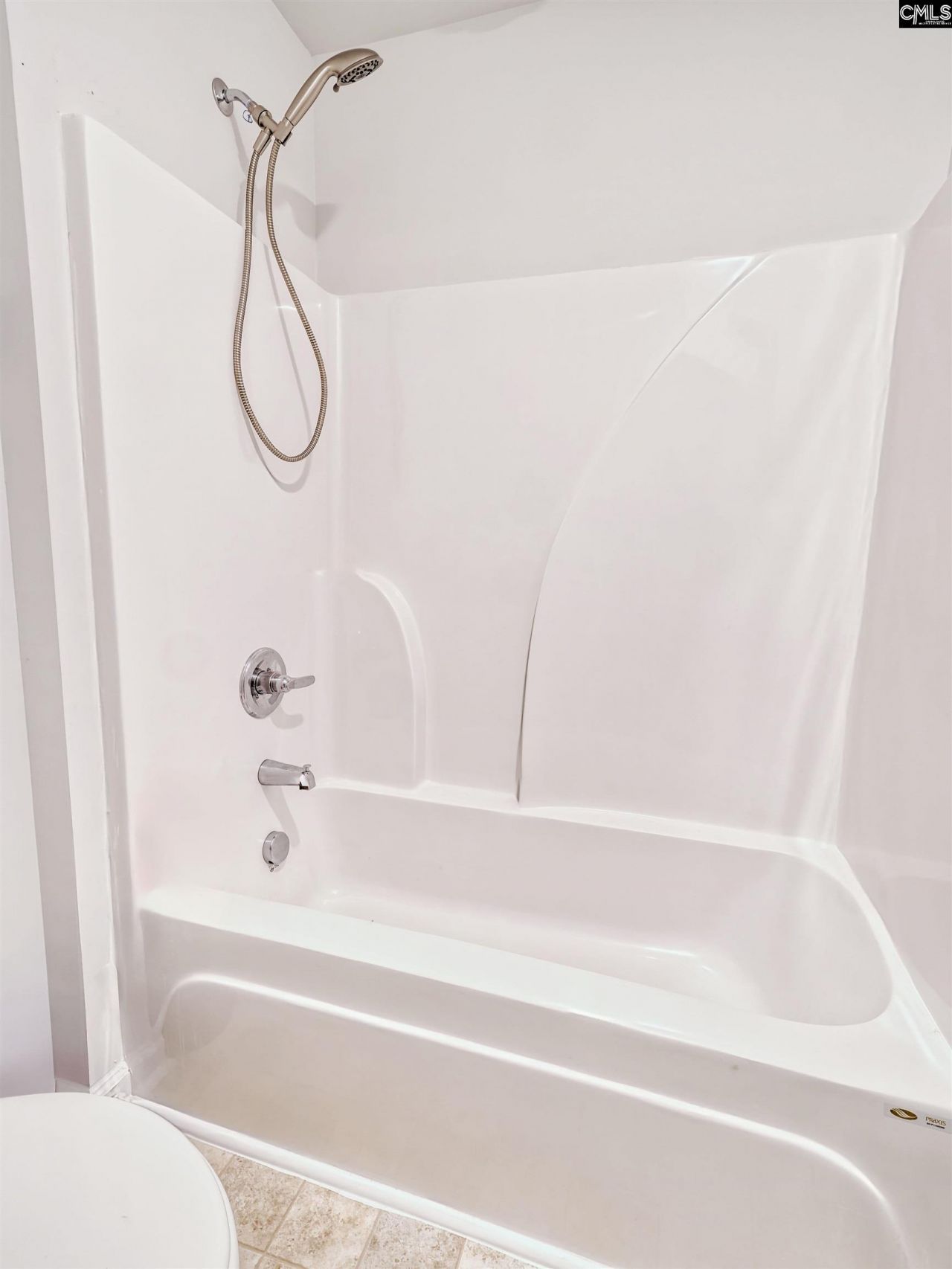 765 Tanager Lane Photo 17