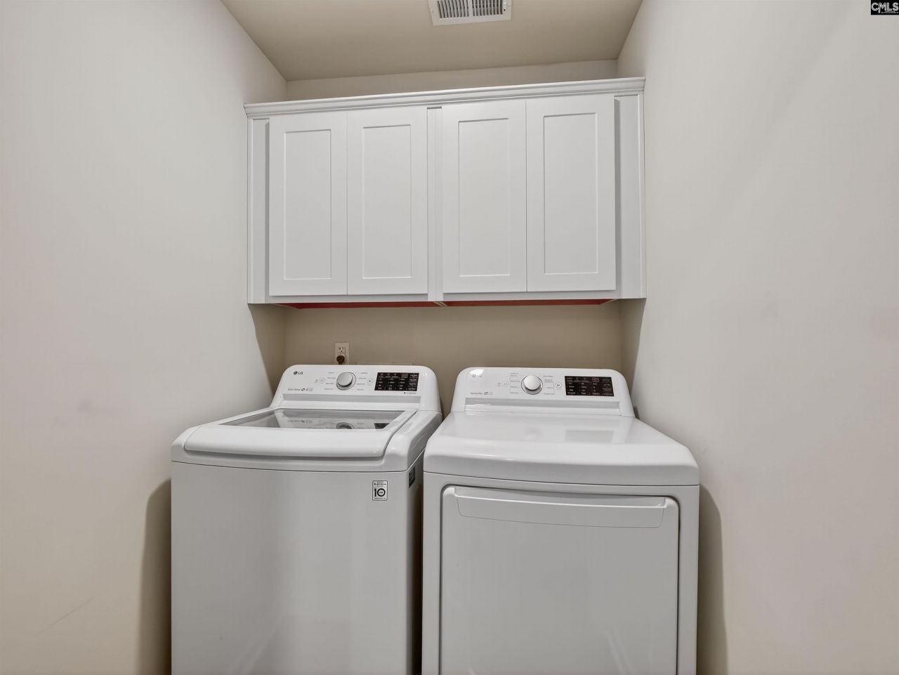 765 Tanager Lane Photo 19