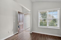 765 Tanager Lane photo 4