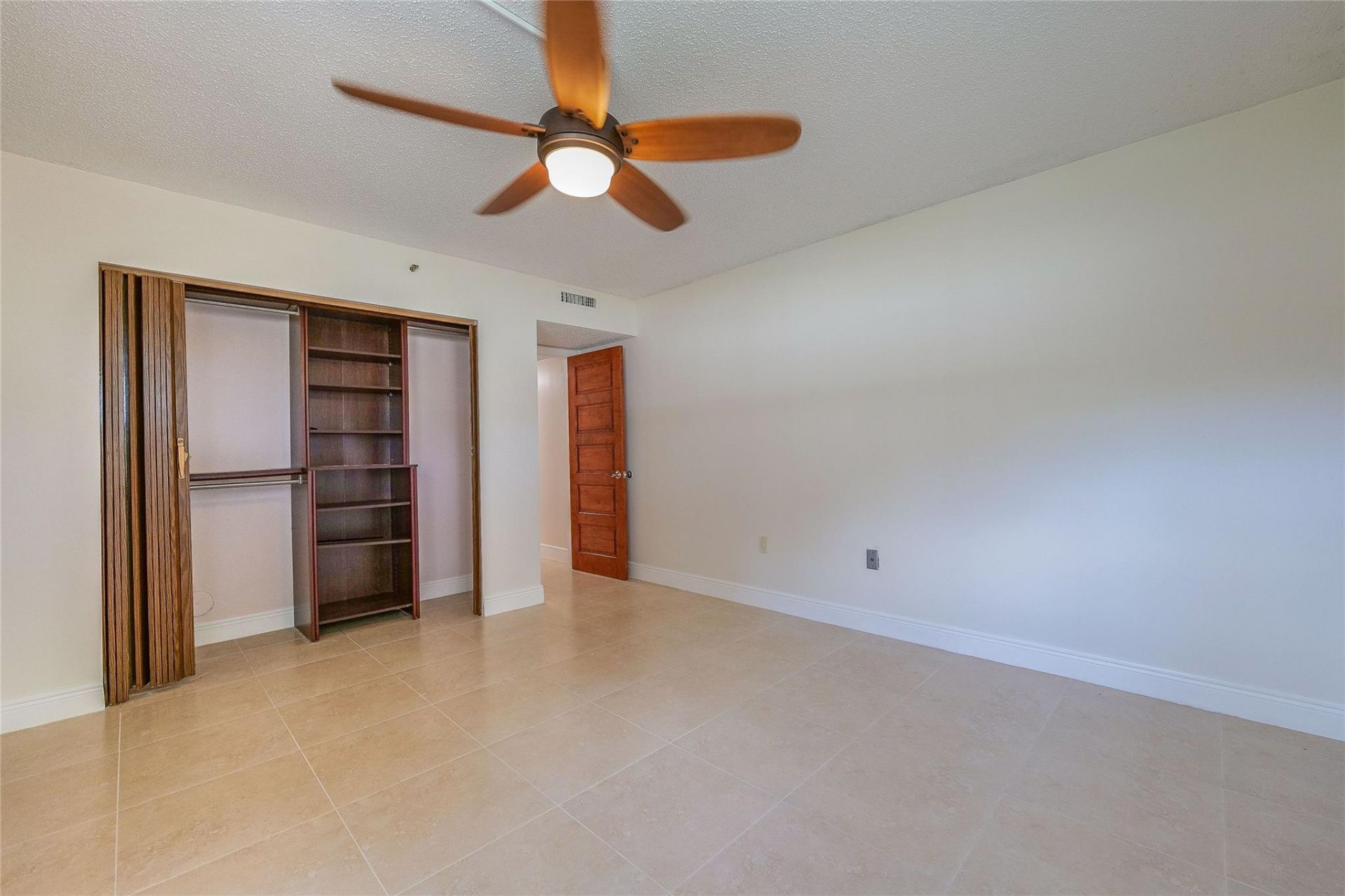 3940 Inverrary Boulevard, Unit 108A, Lauderhill, FL 33319 Photo