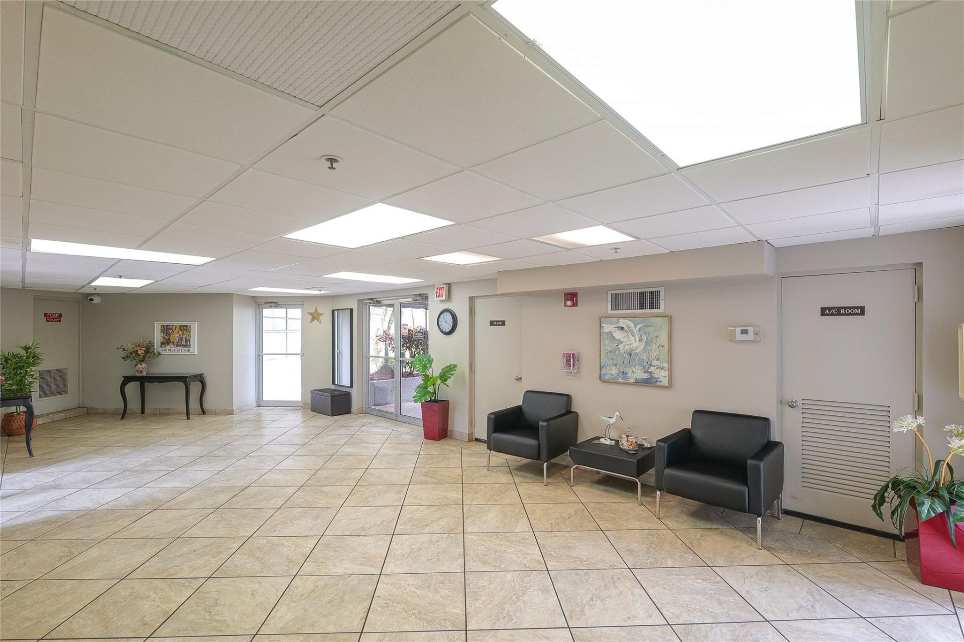 3940 Inverrary Boulevard, Unit 108A, Lauderhill, FL 33319 Photo