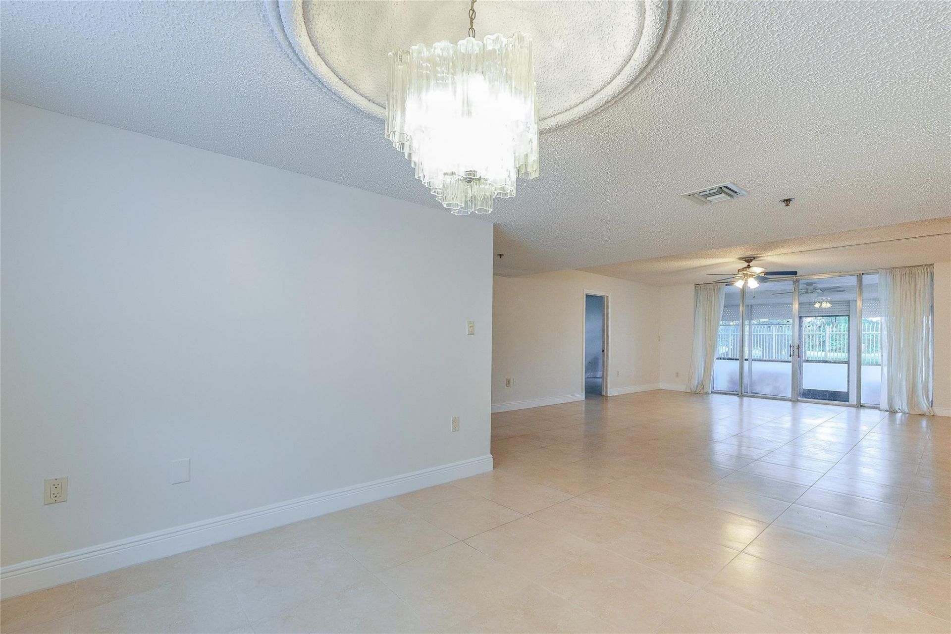 3940 Inverrary Boulevard, Unit 108A, Lauderhill, FL 33319 Photo