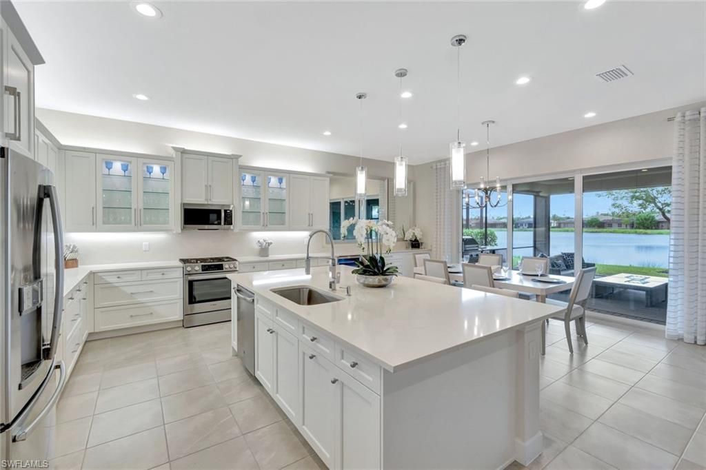 28562 Sicily Loop, Bonita Springs, FL 34135 Photo