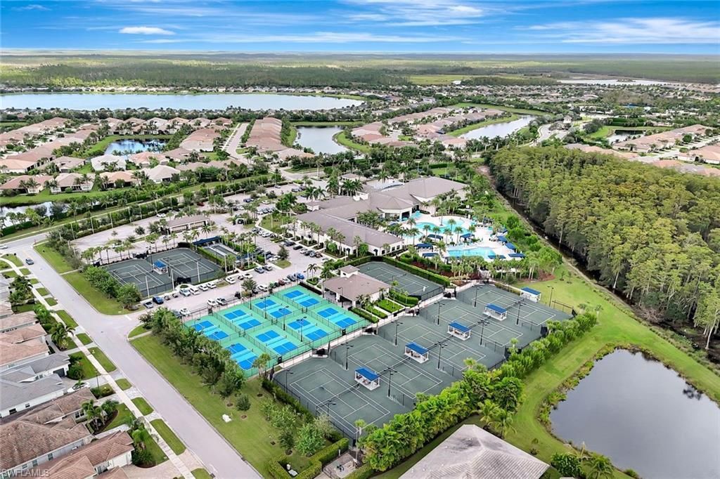 28562 Sicily Loop, Bonita Springs, FL 34135 Photo