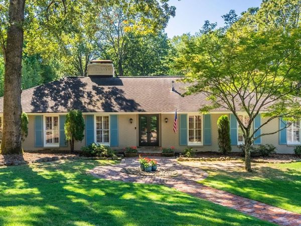 10 Broadview Drive, Little Rock, AR 72207