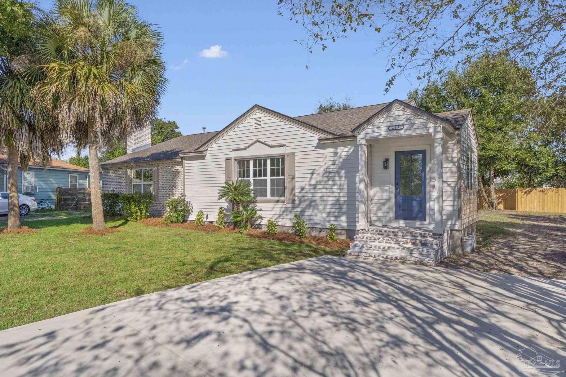 214 SE Kalash Rd, Pensacola, FL 32507 Main Photo