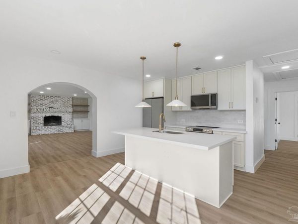 214 SE Kalash Rd, Pensacola, FL 32507