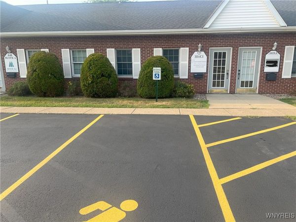 646 N French #5 Road, Buffalo, NY 14228