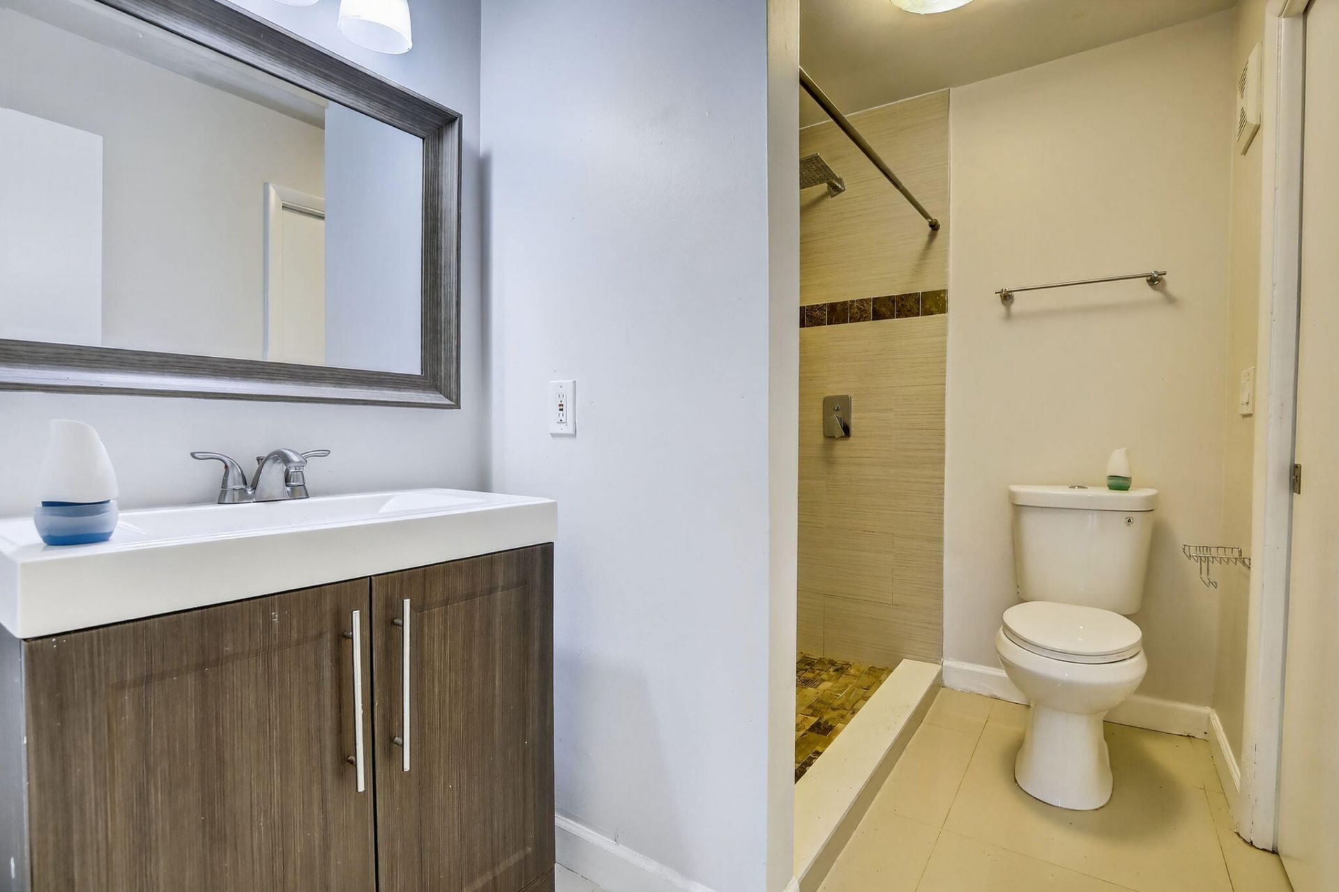 8789 NW 39 Street, Unit 8789, Sunrise, FL 33351 Photo