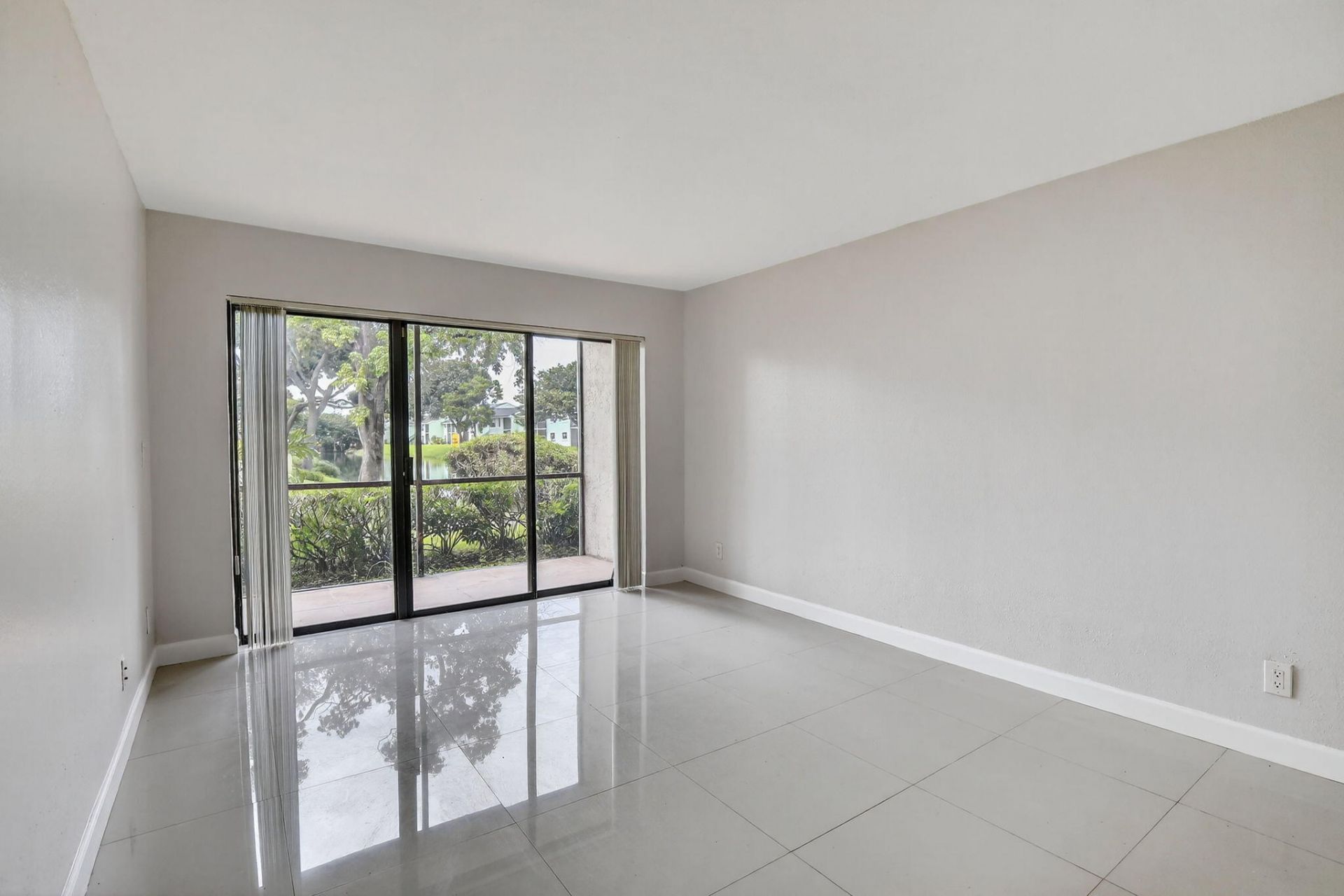 8789 NW 39 Street, Unit 8789, Sunrise, FL 33351 Photo