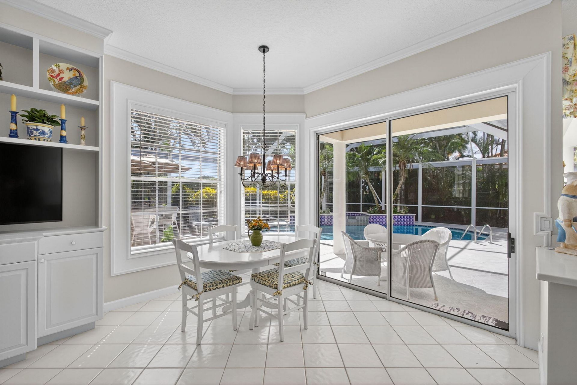 8784 Lakes Boulevard, West Palm Beach, FL 33412 Photo