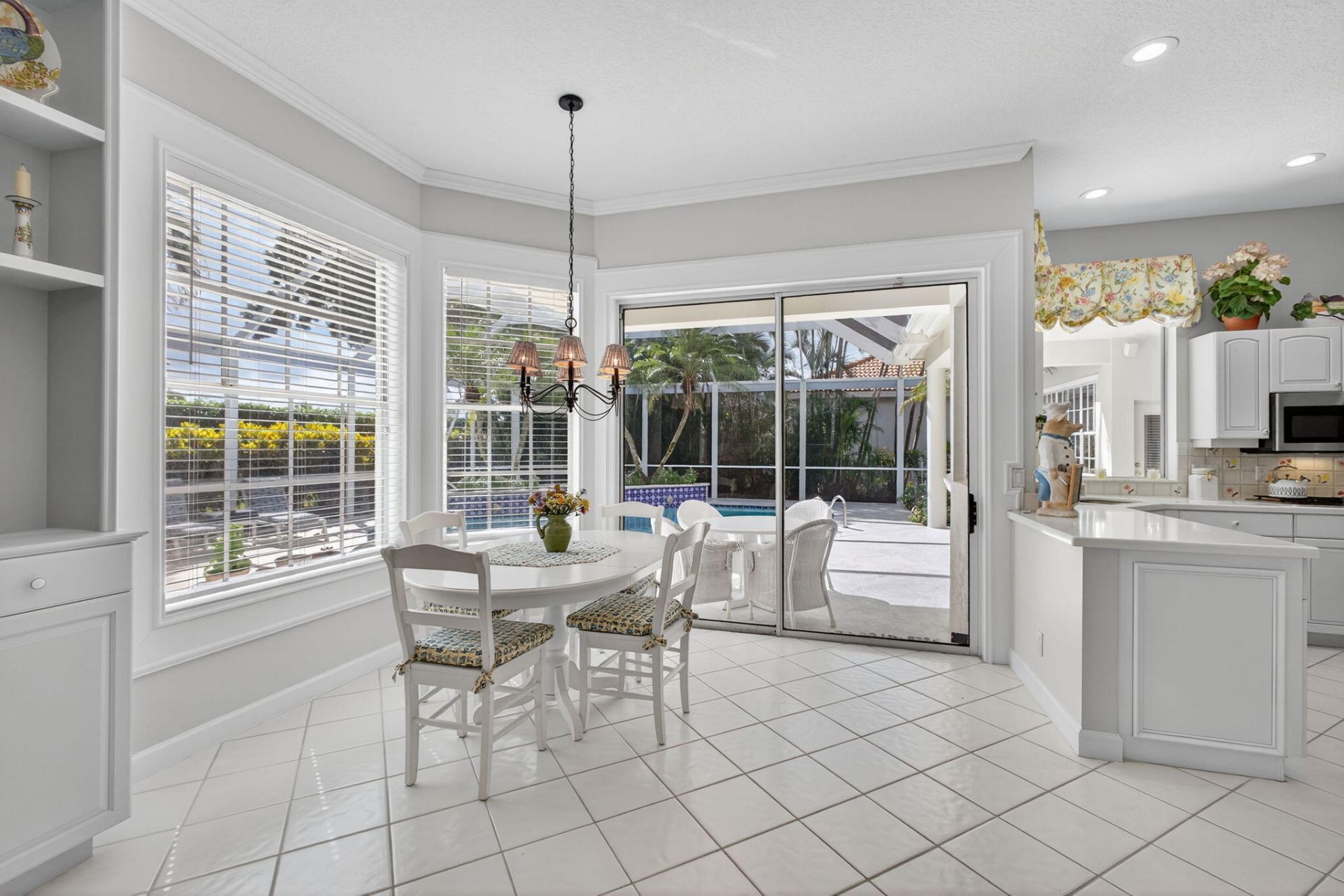 8784 Lakes Boulevard, West Palm Beach, FL 33412 Photo