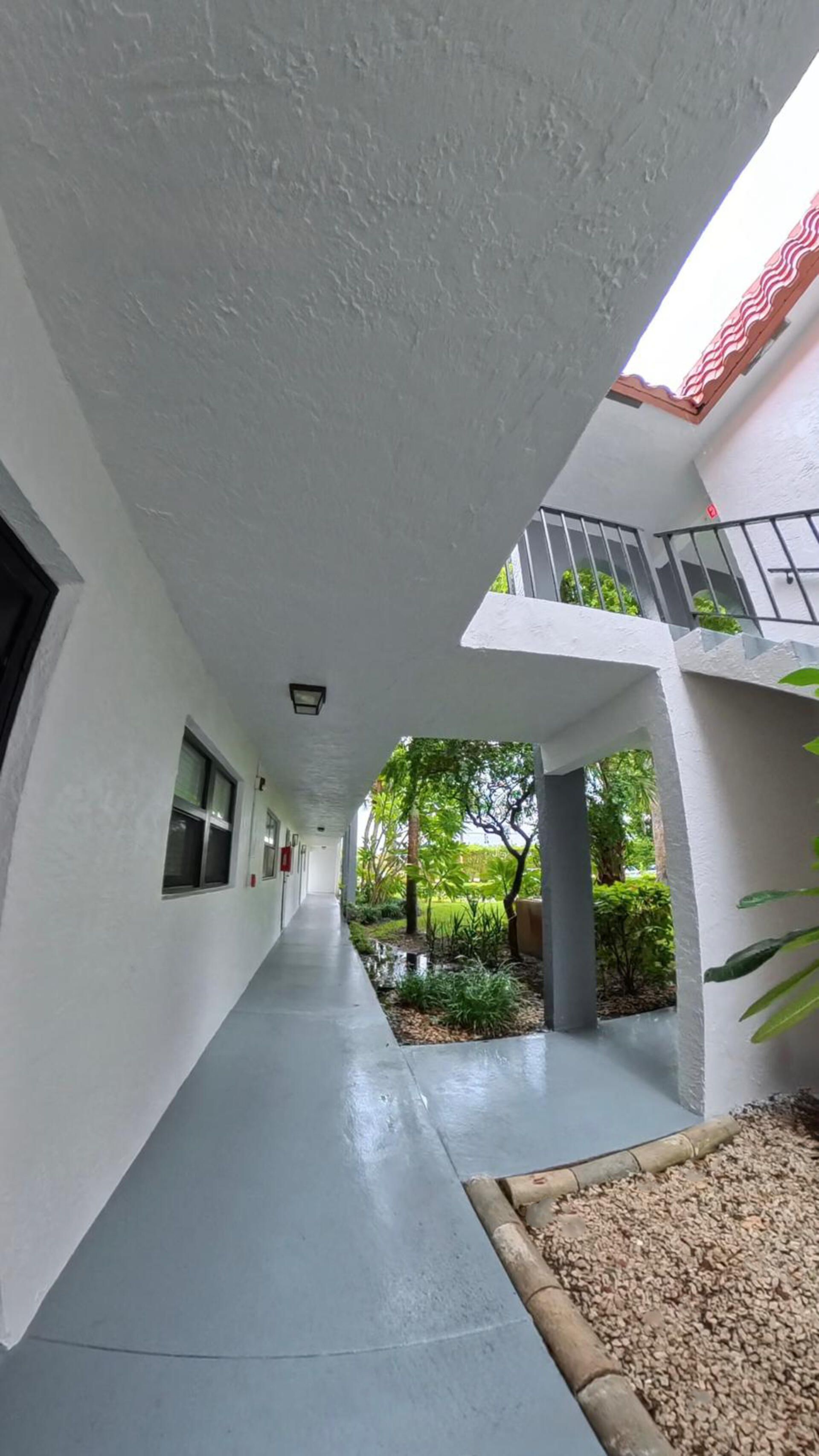 2161 W Woolbright Rd, Unit m202, Boynton Beach, FL 33426 Photo