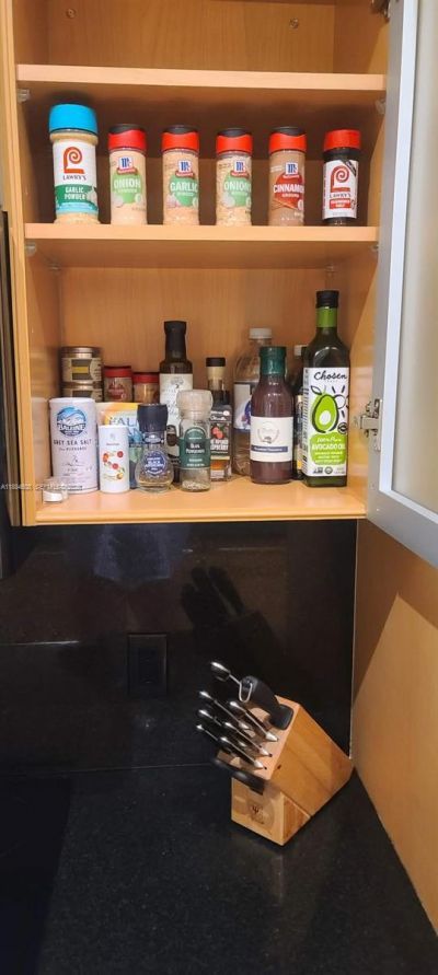 950 Brickell Bay Dr, Unit 3610, Miami, FL 33131 Photo