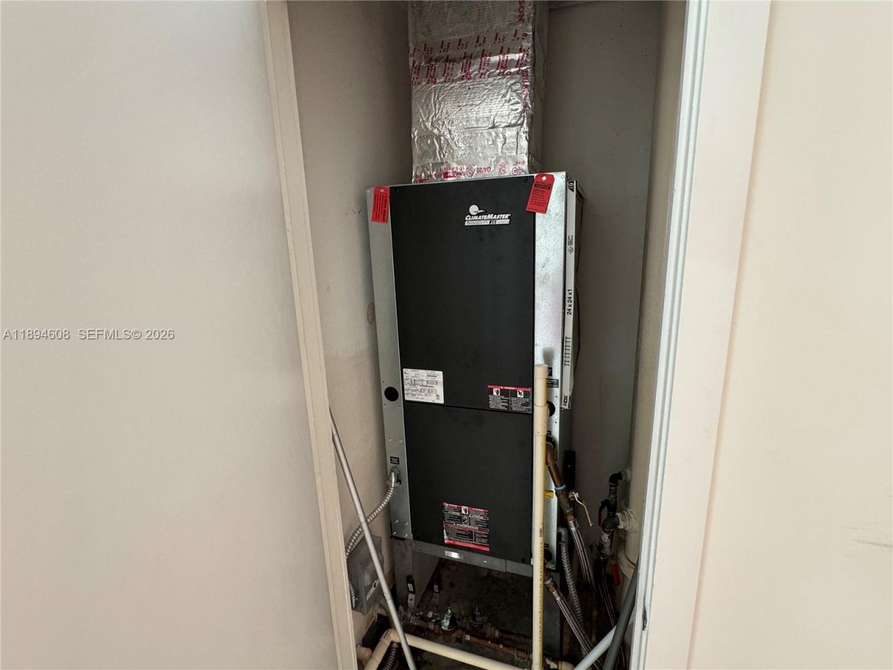 950 Brickell Bay Dr, Unit 3610, Miami, FL 33131 Photo