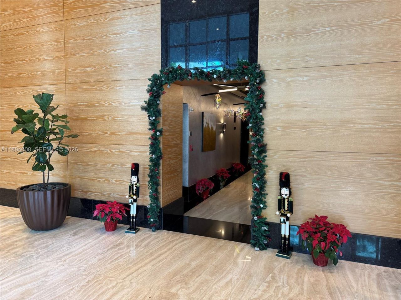 950 Brickell Bay Dr, Unit 3610, Miami, FL 33131 Photo