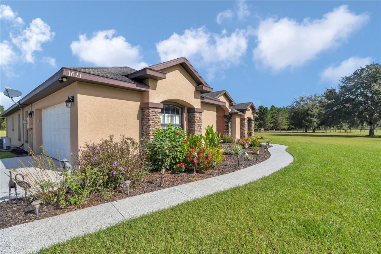 1671 W Highway 316, Citra, FL 32113 Photo