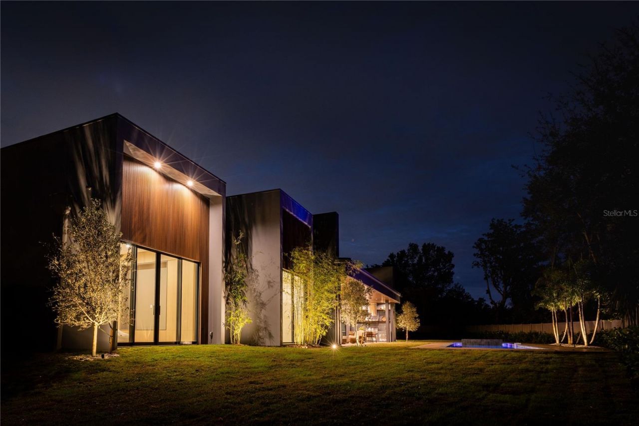 8968 Bay Cove Court, Orlando, FL 32819 Photo