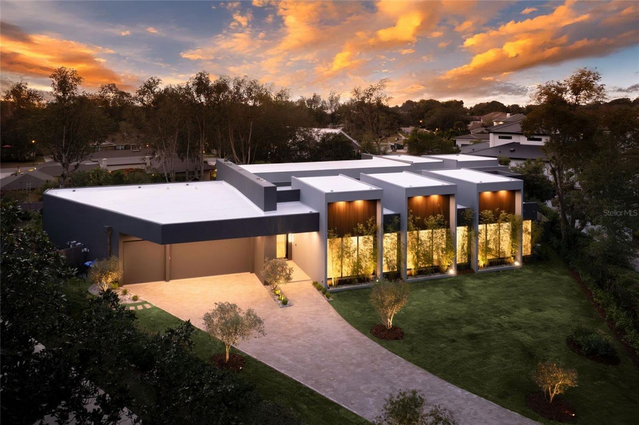 8968 Bay Cove Court, Orlando, FL 32819 Photo