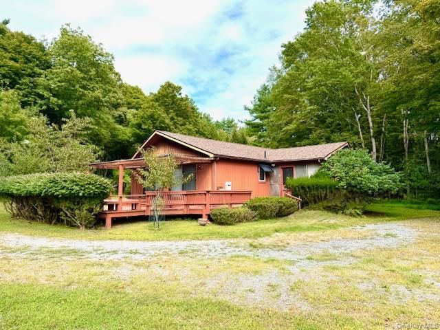 19 Andrew Paye Road, Pond Eddy, NY 12770 Main Photo