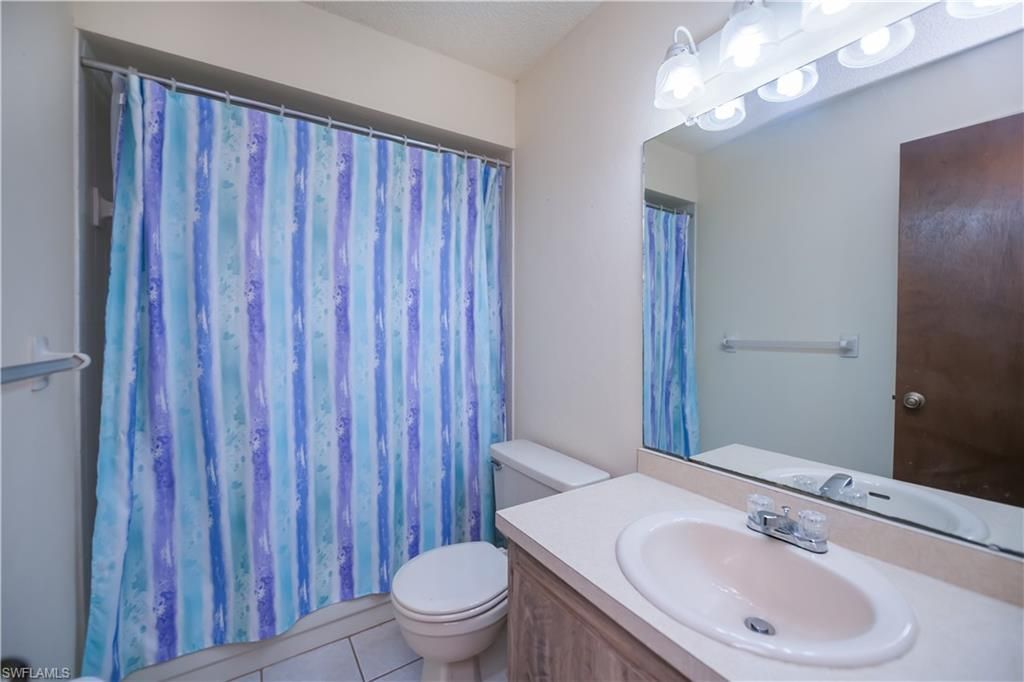 1100 Pondella Rd, Unit 206, Cape Coral, FL 33909 Photo