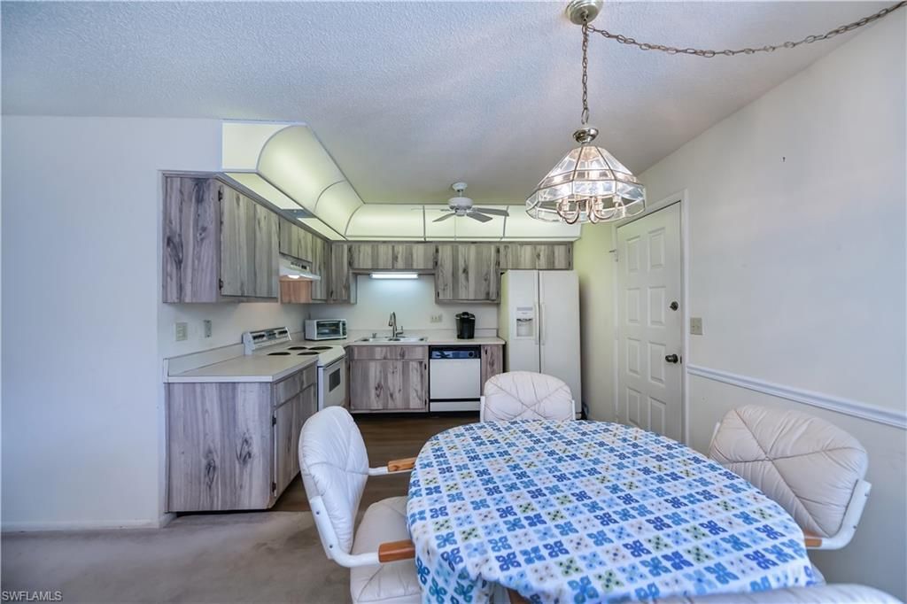 1100 Pondella Rd, Unit 206, Cape Coral, FL 33909 Photo