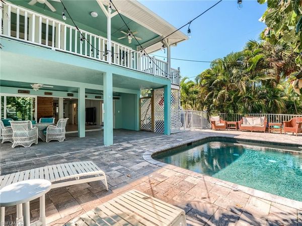 6020 Cypress LN, BONITA SPRINGS, FL 34134