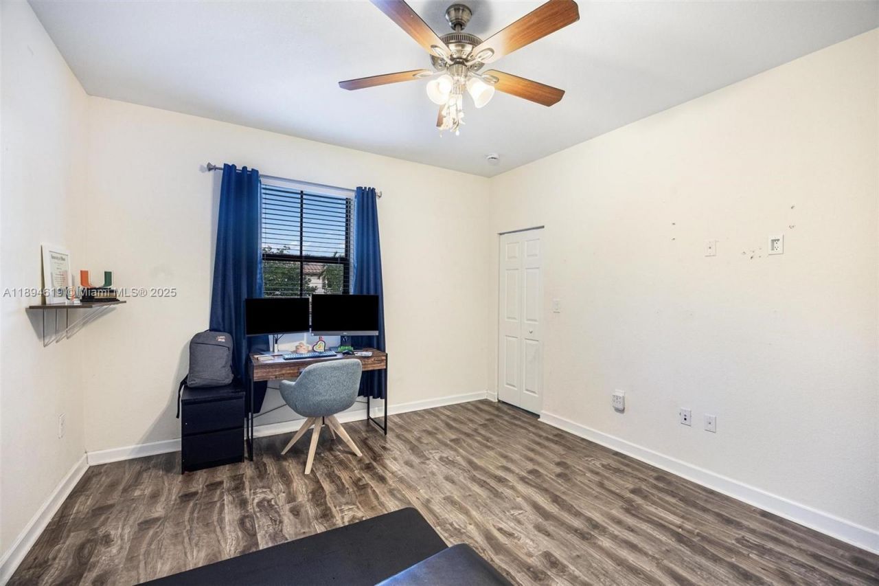 415 SE 34th Ter, Homestead, FL 33033 Photo