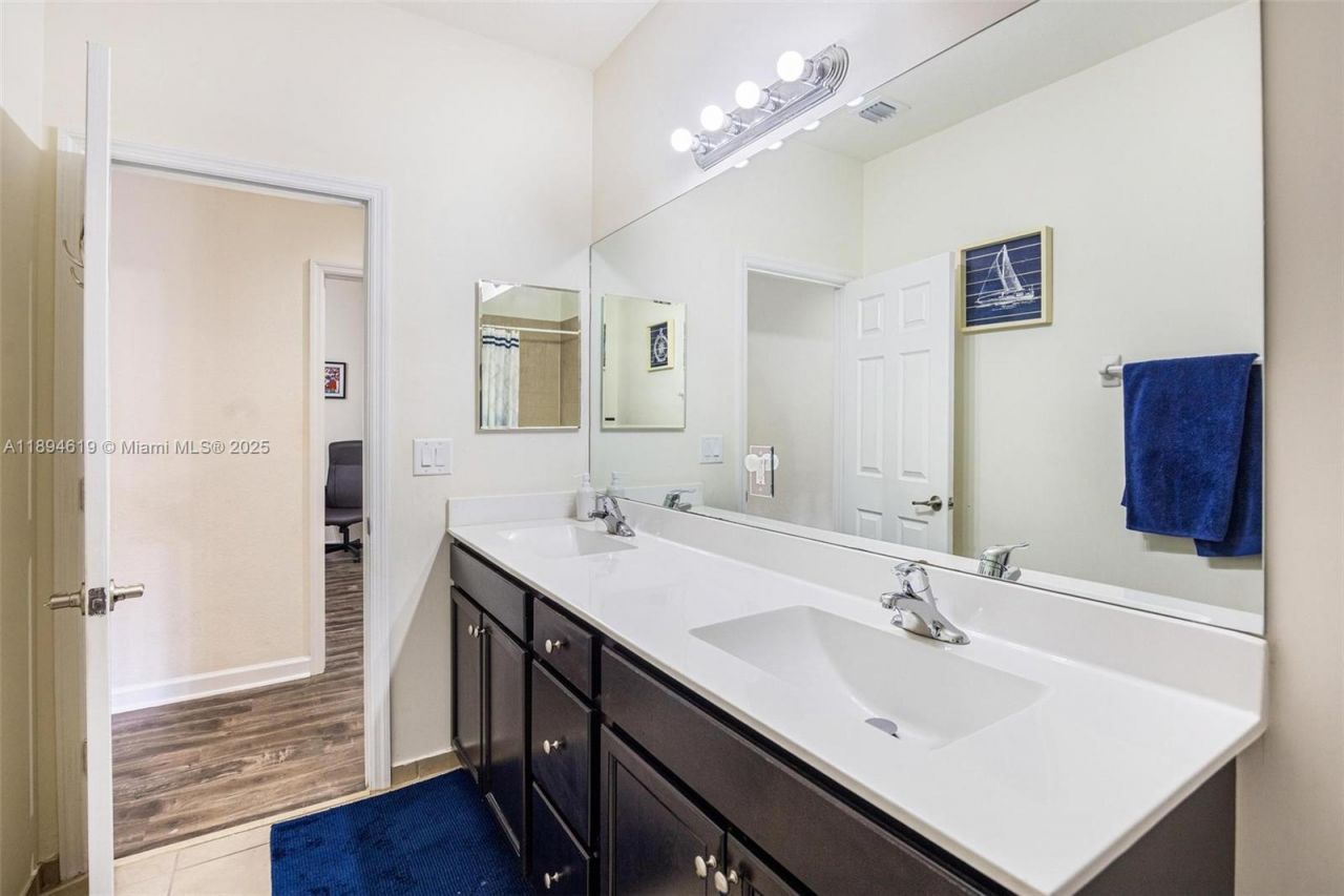 415 SE 34th Ter, Homestead, FL 33033 Photo