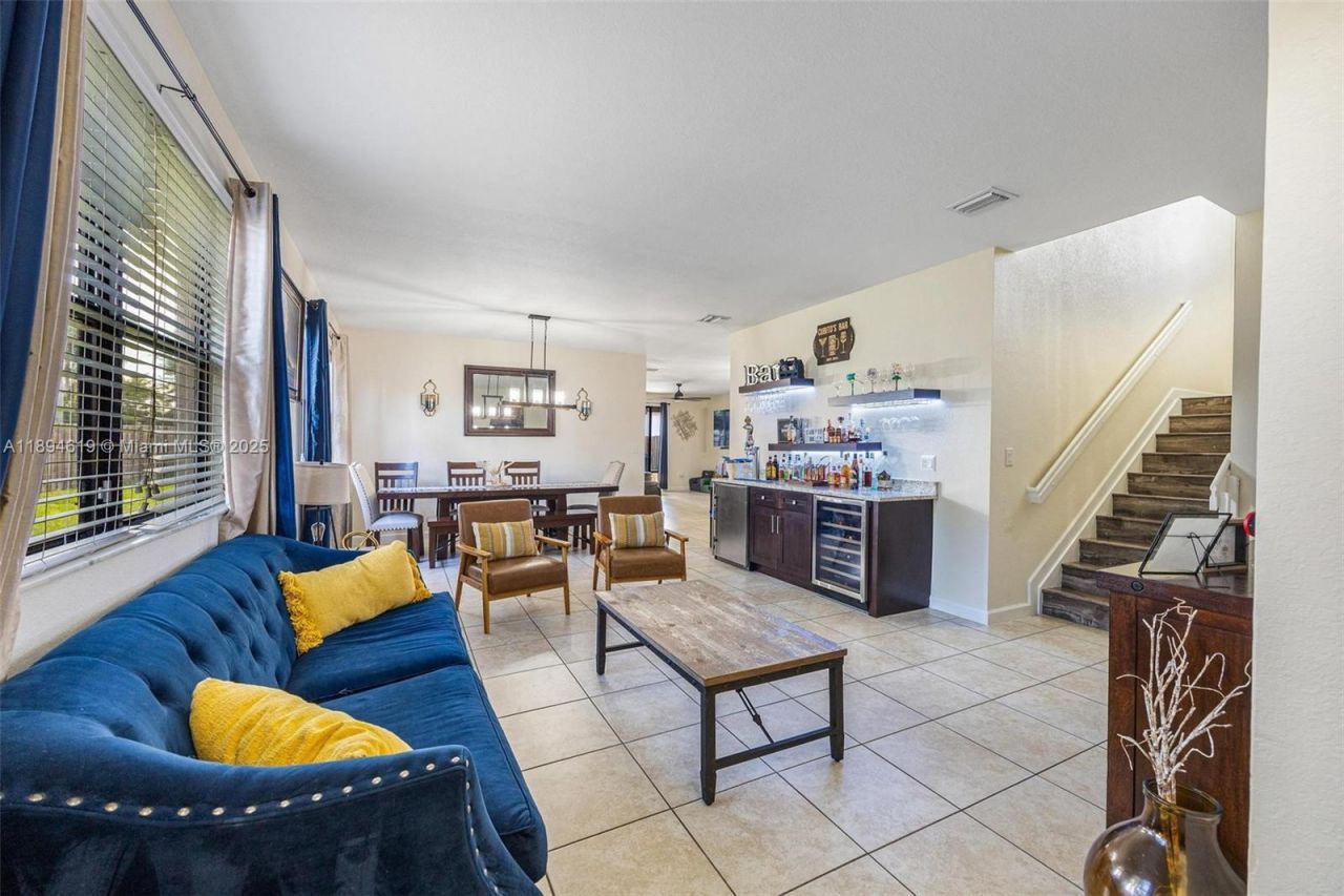 415 SE 34th Ter, Homestead, FL 33033 Photo