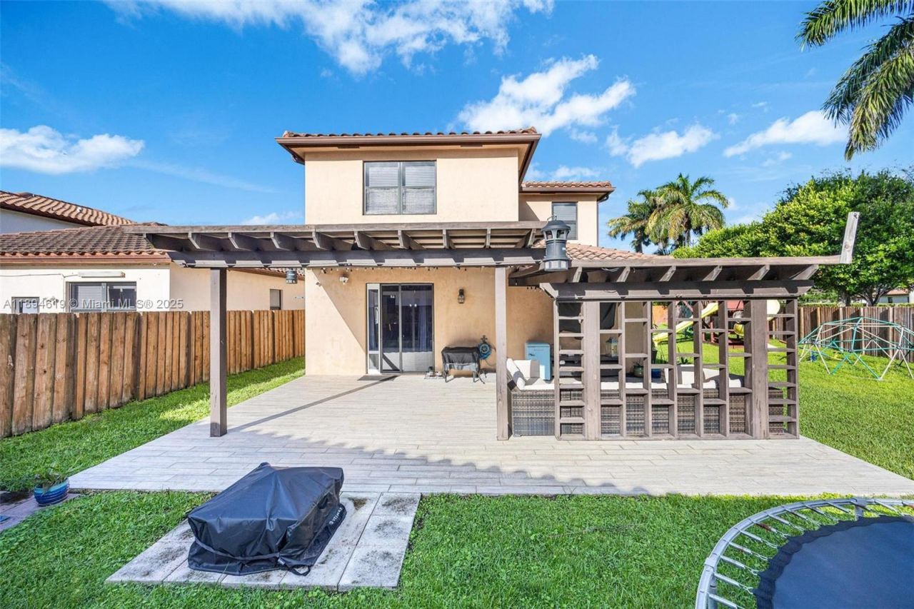 415 SE 34th Ter, Homestead, FL 33033 Photo